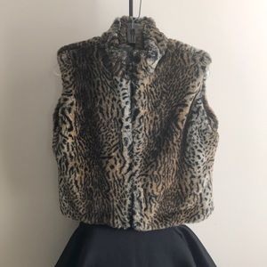 Faux Fur Leopard Print Vest